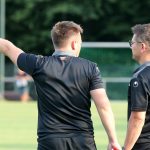 Maik Stingel und Albert Lennerth an der Seitenlinie