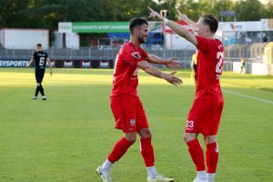 Riccardo Gorgoglione und Mattia Trianni am jubeln