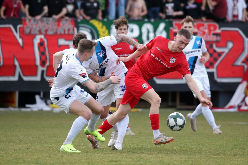 SSV Reutlingen teilt mit Bissingen die Punkte
