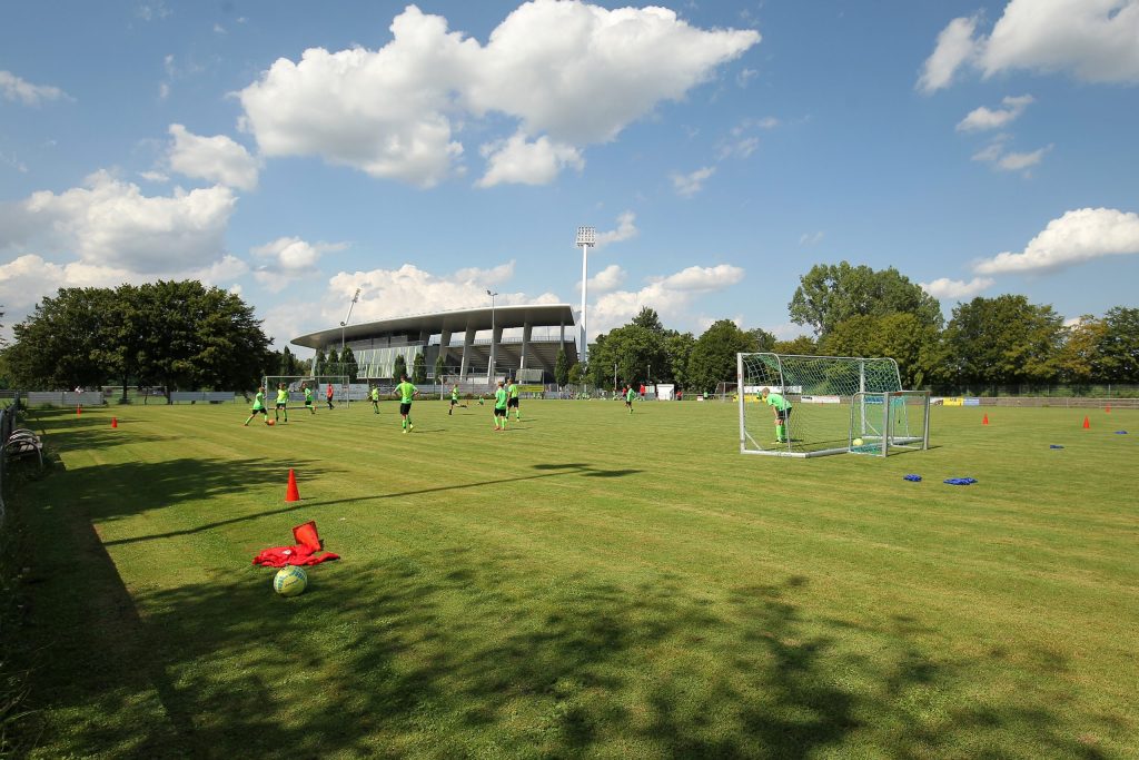 SSV Reutlingen 05 und Future Champs starten Partnerschaft für die SSV Akademie