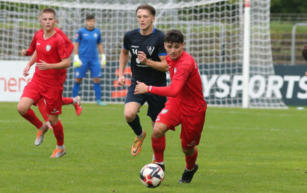 SSV-Eigengewächs Furkan Özüdogru ergänzt Trainerteam der zweiten Mannschaft