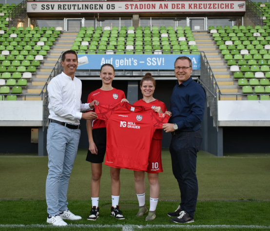 u16-und-u17-des-ssv-reutlingen-besuchen-menton-automobilcenter